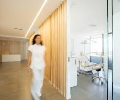 CLÍNICA DENTAL – VIC – Esther Gatnau arquitectura i disseny