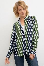 Yesil Baskili Regular Gomlek Bayan Gomlek Modelleri Ve Kadin Gomlek Fiyatlari Moda Stilleri Moda Giyim