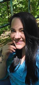 Linda Strausbaugh's Instagram, Twitter & Facebook