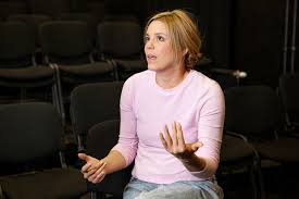 Оның айтуынша, бұл бата түрі құрылысы жағынан өзгеше. Bata Eva Gyakorolnom Kell Hogy Ne Egesz Nap Ketszaz Szazalekon Porogjek Nlc