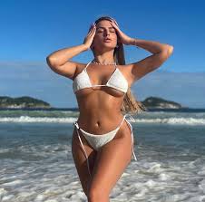 Toutes les nudes de Coco Nasdas seins nue (photos nue leak)