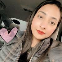 Komal Gill's Instagram, Twitter & Facebook