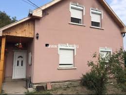 Ezen az oldalon találja a legújabb eladó családi ház hirdetéseket pest megye környékéről. Elado Csaladi Hazak