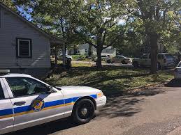 Clarksville Police Arrest Barricade Suspect Standoff Ended Police Commerce Street Montgomery County