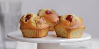 Petits Cakes Aux Cerises Confites Facile Decouvrez Les Recettes De Cuisine Actuelle In 2020
