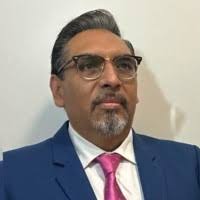 500+ perfiles de «Eufracio»