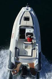 Large open spaces, but a comfy cabin for two as well. Outboard Inflatable Boat Prince 23 Nuova Jolly Rigid Center Console 10 Person Max