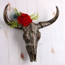 Cow skull decor cow skull art painted cow skulls painted antlers diy y manualidades. New Arrival Wall Art Resin Cow Skull With Artificial Flower Decor China Wall Hanging And Home Decoration Price Made In China Com