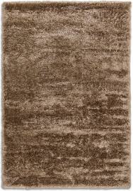 Er ist besonders dicht gewebt, besonders lang und besonders kuschelig. Teppich Schoner Wohnen Heaven Beige