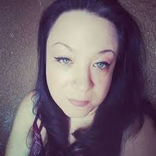 Sarah Simonson (@SarahSimonson)