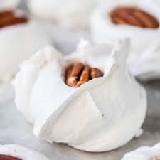 Old Fashioned Divinity Recipe Sweet Savory Candy Recipes Holiday Baking