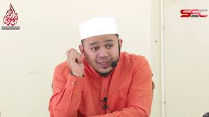 Co ns ti tu ti on al. Allah Swt Muliakan Melayu Dengan Islam Dato Dr Fathul Bari Bin Mat Jahya Iceramah