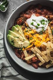 Easy Vegetarian Chili This Is The Best Meatless Chili Recipe Tons Of Veggies And Beans Perfe Vegetarian Chili Easy Vegetarian Recipes Easy Vegetarian Chili
