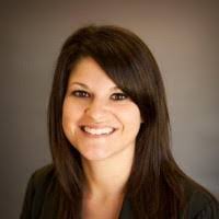 Lori Dill's Instagram, Twitter & Facebook