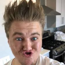 RainyRekz💫 (@RekzFN)