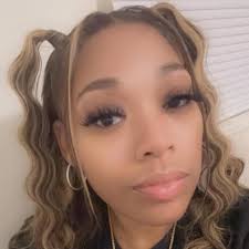 Marie Marlow in people