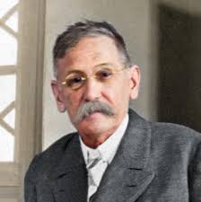 La Historia, a color