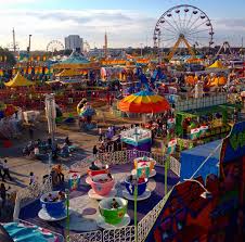 The Swirling Tea Cup Ride A Childhood Favorite Pictured At The Florida State Fair In 2020 Florida State Fair Florida Florida State