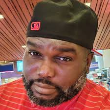 QB Marcus Mariota will start