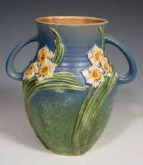 Pin By Allan Elliott On Pottery Pottery Art Collectible Pottery Roseville Pottery