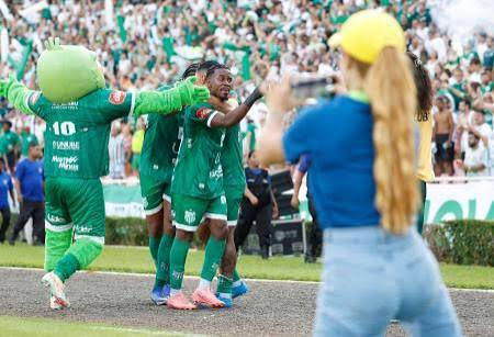 Uberl&acirc;ndia empata com ASA-AL e conquista t&iacute;tulo in&eacute;dito da S&eacute;rie D do Brasileir&atilde;o | R&aacute;dio Itatiaia