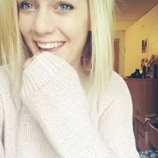 Victoria Carrier's Instagram, Twitter & Facebook