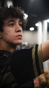 Kiana Hooper's Instagram, Twitter & Facebook