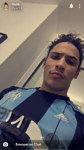 Epingle Par אקסל Sur Hatiiik Beau Metisse Rappeur Celebrites