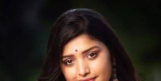 Shreya Anchan Family Details Thenewscrunch Hello everyone dinala song from golmaal has crossed 1lakh views within 1 day it wouldn't be possible without all of your support feels so happy and great full thank you all for your. shreya anchan family details thenewscrunch
