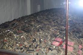 Osvětim (německy auschwitz), která byla největším nacistickým osvětim se stala jedním z táborů, kde probíhalo masové vyvražďování židů. Osvetim Szs Pardubice