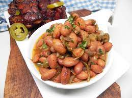 Slit vanilla bean pod lengthwise and gently scrape out. Bacon And Cranberry Bean Ragout Allrecipes