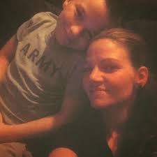 Helene Ross (@hellaciously_me)