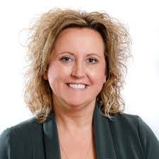 Deborah Harlow's Instagram, Twitter & Facebook