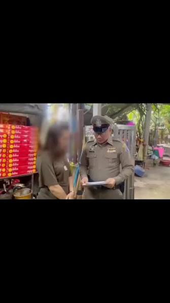 ชมคลิปขณะกองปราบตามรวบ สีกาคนสนิท"หลวงพ่อโชติ"เจ้าอาวาสวัดพุทไธศวรรย์  ร่วมเอี่ยวยักยอกเงินวัด 92 ล้าน พบเงินหมุนเวียนในบัญชีกว่า 10 ล้านต่อปี |  ผู้จัดการ สุดสัปดาห์ | Facebook