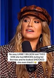 Blanco Brown Lainey Wilson