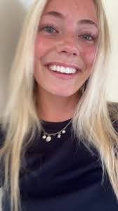 Rebecca Wadsworth's Instagram, Twitter & Facebook