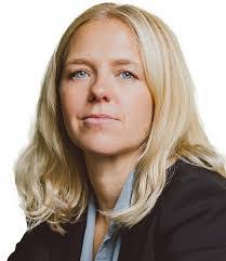 Zoe Oliver's Instagram, Twitter & Facebook