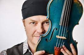 Pavel sporcl, dave holmes, ian thomas, adam goldsmith, andy vinter, carl davis, оркестр «филармония» & andy pask. Violinist Pavel Sporcl To Live Stream Concerts Amid Coronavirus