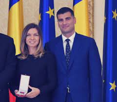 Fostul lider mondial a prezentat, luna trecută, inelul de logodnă. Toni Iuruc Wiki Age Net Worth Wife Simona Halep Boyfriend Family Bio