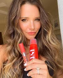 Angela Birchmeier's Instagram, Twitter & Facebook