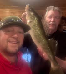 Lonny VanMaasdam with a 25” caught