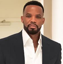 Top 20 People to Follow in 2020