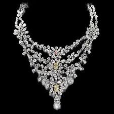 The 3 Most Expensive Necklaces In The World Expensive Necklaces Most Expensive Jewelry Expensive Jewelry