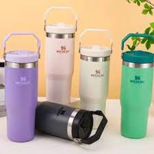 AZ Tienda🇨🇷Costa Rica ❤️ | *Botella Stanley💜💚🖤* _Practicas botellas en  tendencia✨_ Con agarradera y pajilla Térmicas Capacidad: 890ml (30oz)  Precio *₡18.500* | Instagram