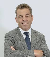 Richard Stefan's Instagram, Twitter & Facebook