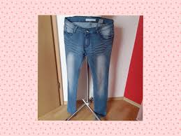 Bestimmen sie dann, wie kurz die hose werden soll und markieren sie diese stelle mit einem stift an beiden beinen. Dolce Rosa Jeans Mit Strass Glitzer Von Dolce Rosa Blau Waschung Gr 38 40 Kleiderkorb De