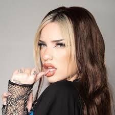 Tamara Mercado♈ (@Tamii_MercadoKM)