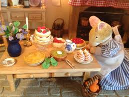 The pictures are taken from the animated television series. Miniature Mouse Tree Dolls House Inspired By Brambly Hedge My Miniature Mouse Tree House