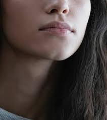 Plates are connected at an angle, which depends in all respects on the size of the bundles. Adam S Apple At Women Neck 170 Photos Health Beauty