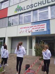 Der Erste Tag Der Schriftlichen Abitur Waldschule Degerloch Facebook